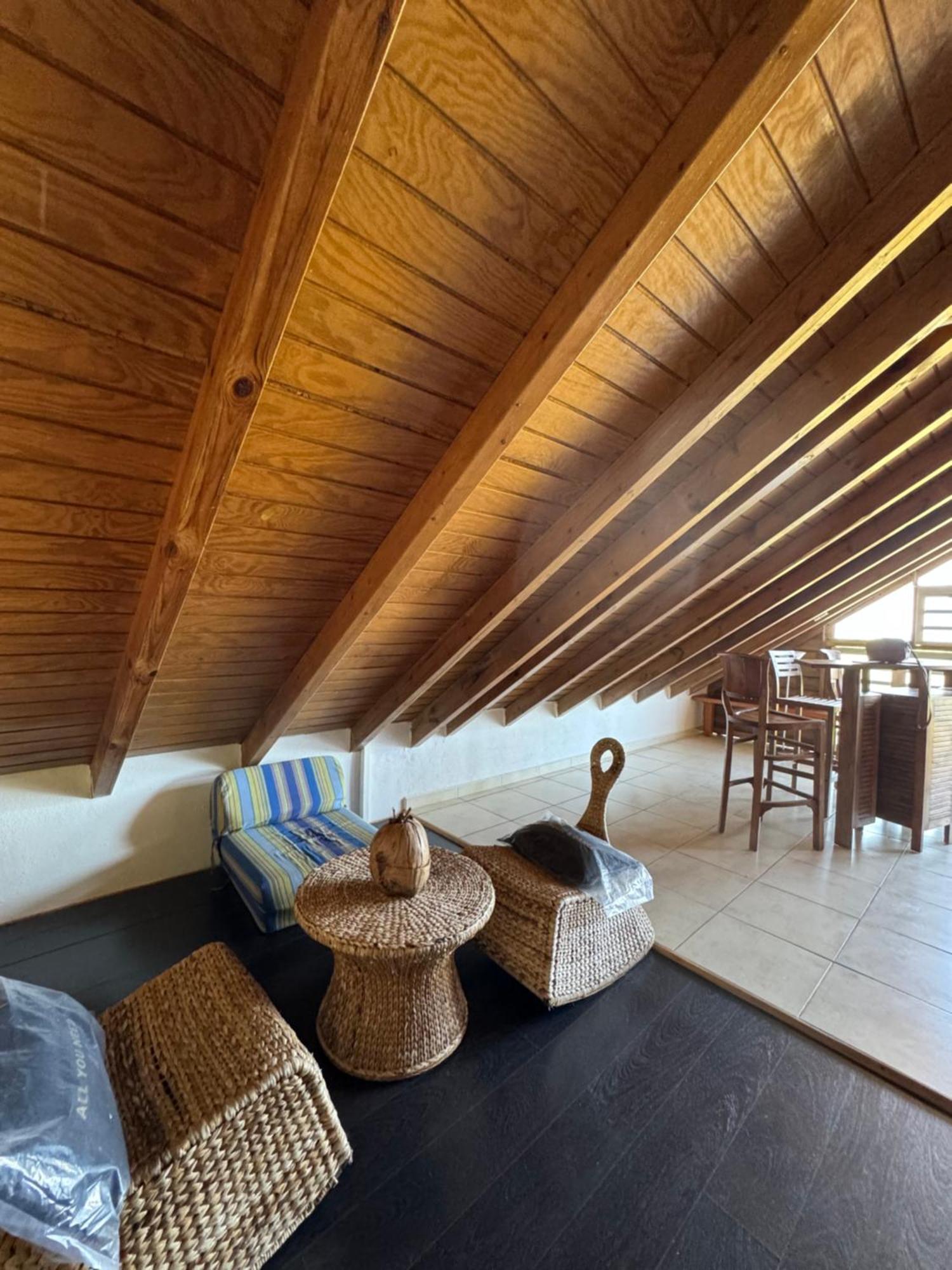 Maison Bord De Mer A 100 M Saint-Francois  Exteriör bild